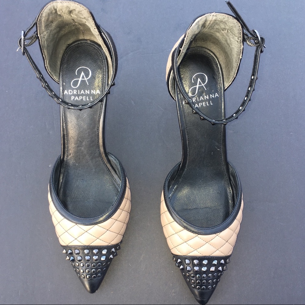 Adrianna Papell Black/Tan Heels w/ Ank… - Picture 3 of 5